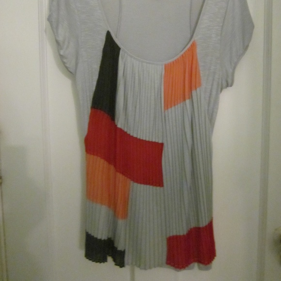 Anthro One September Top S Color Swatch Accordian - Picture 2 of 8